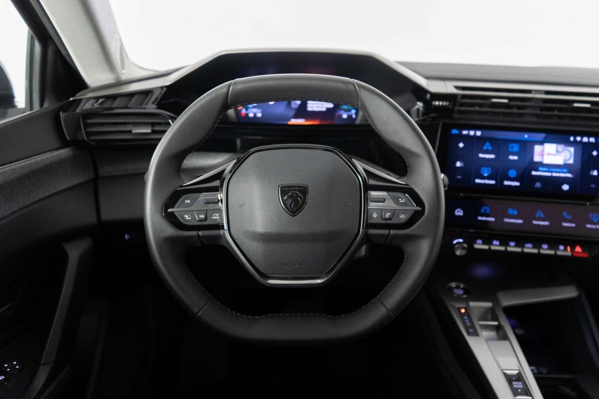 peugeot-308-sw-2024-gasolina-1199cc