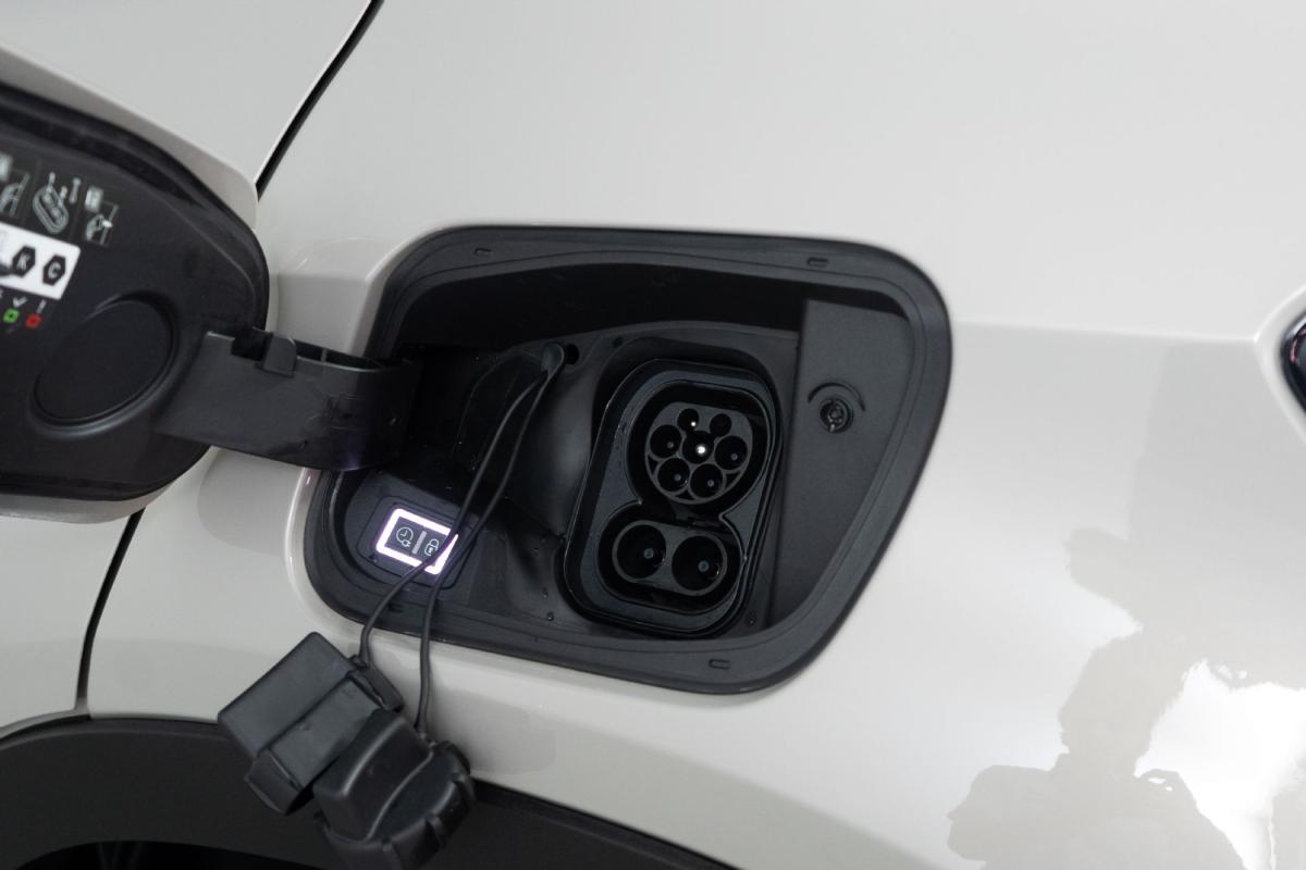jeep-avenger-2025-eletrico-0cc