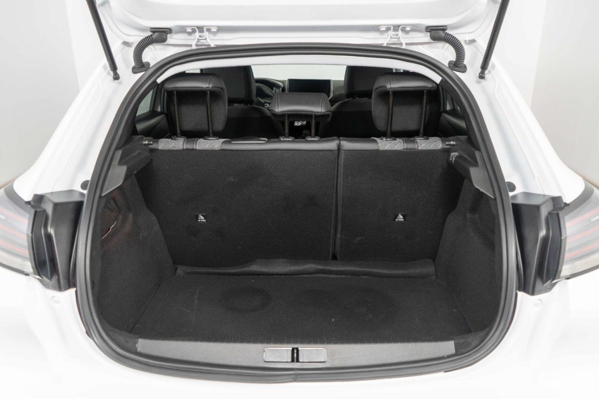 peugeot-208-2024-gasolina-1199cc