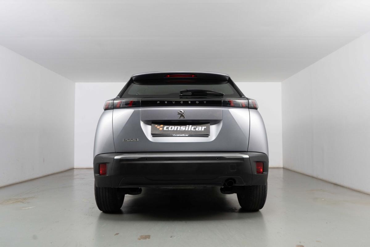 peugeot-2008-2022-gasolina-1199cc