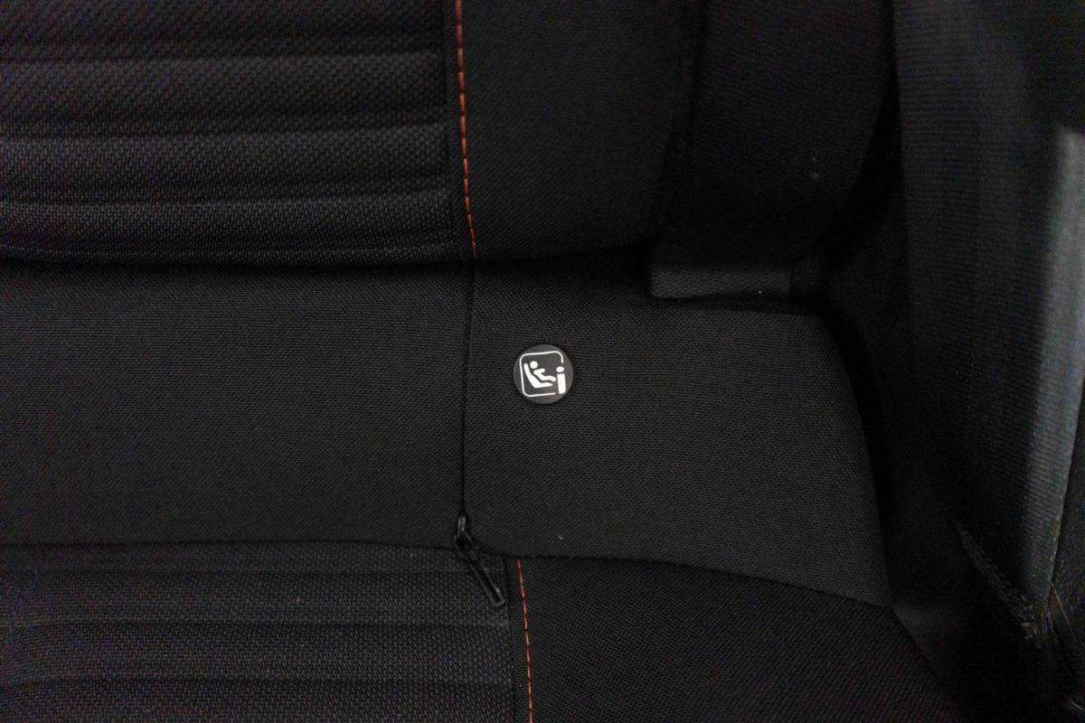peugeot-2008-2022-gasolina-1199cc
