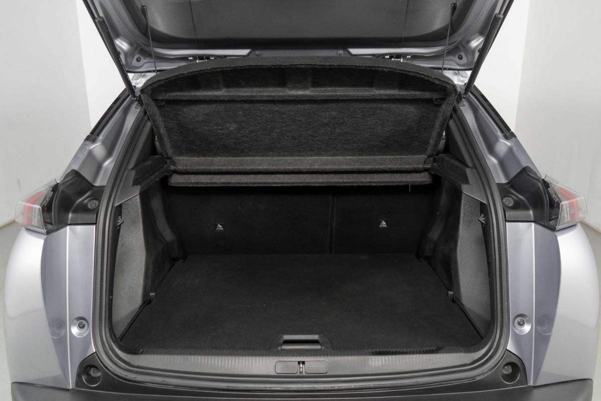 peugeot-2008-2022-gasolina-1199cc