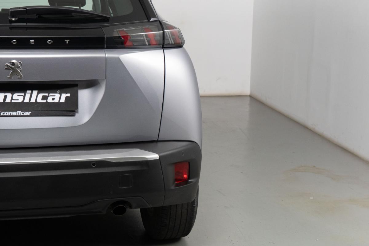 peugeot-2008-2022-gasolina-1199cc