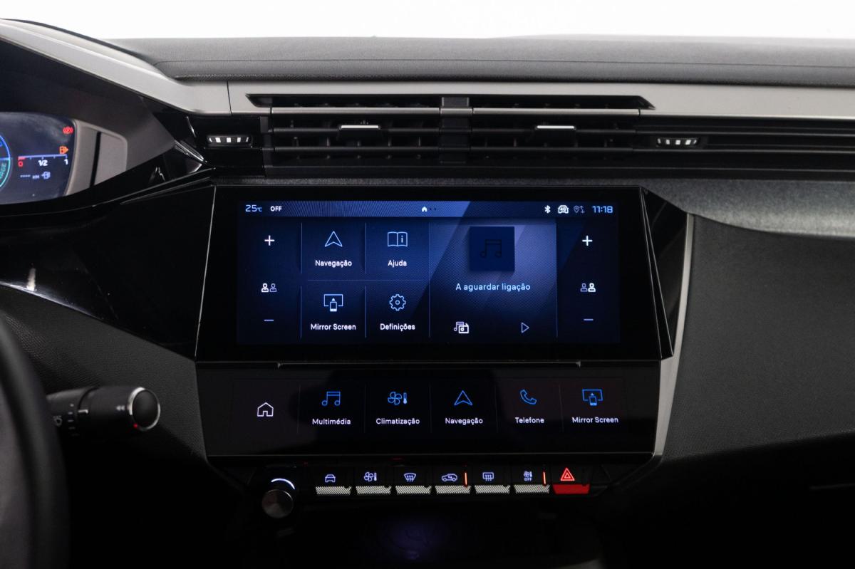 peugeot-408-2025-gasolina-1199cc