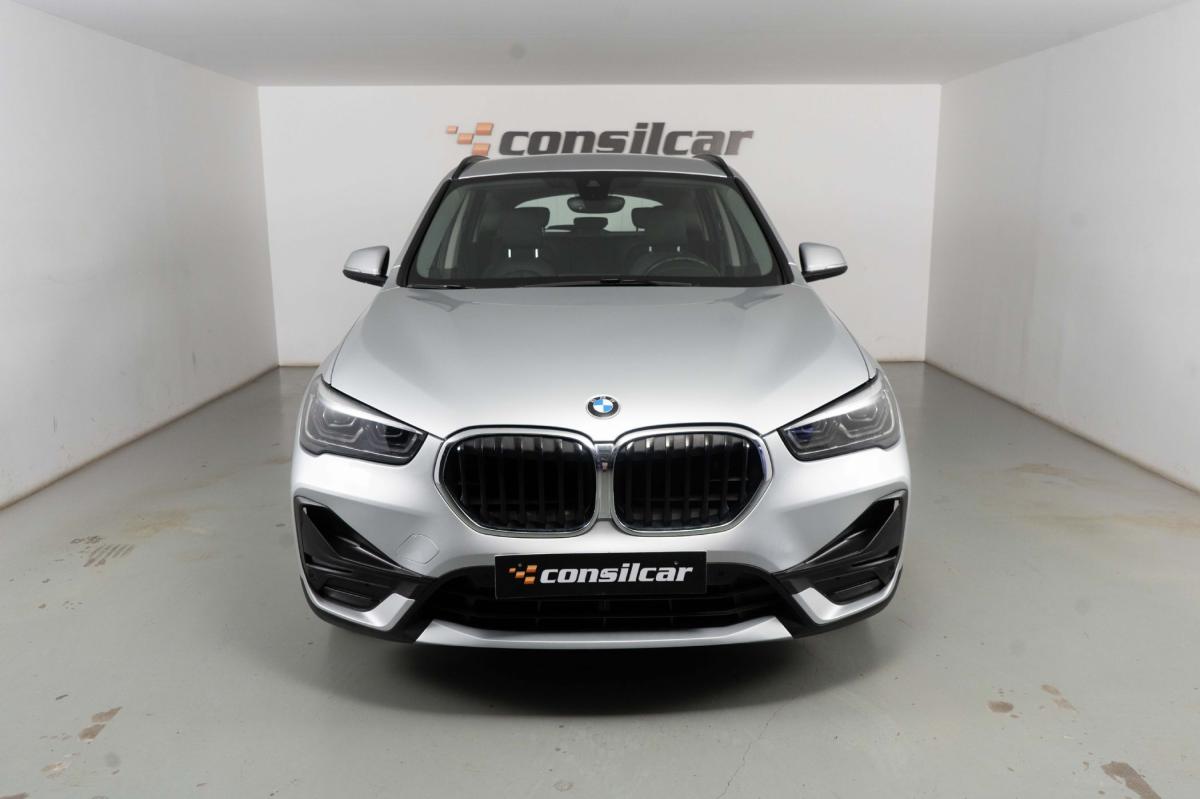 bmw-x1-2021-hibrido-a-gasolina-1499cc
