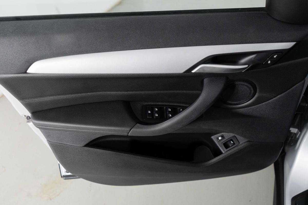 bmw-x1-2021-hibrido-a-gasolina-1499cc