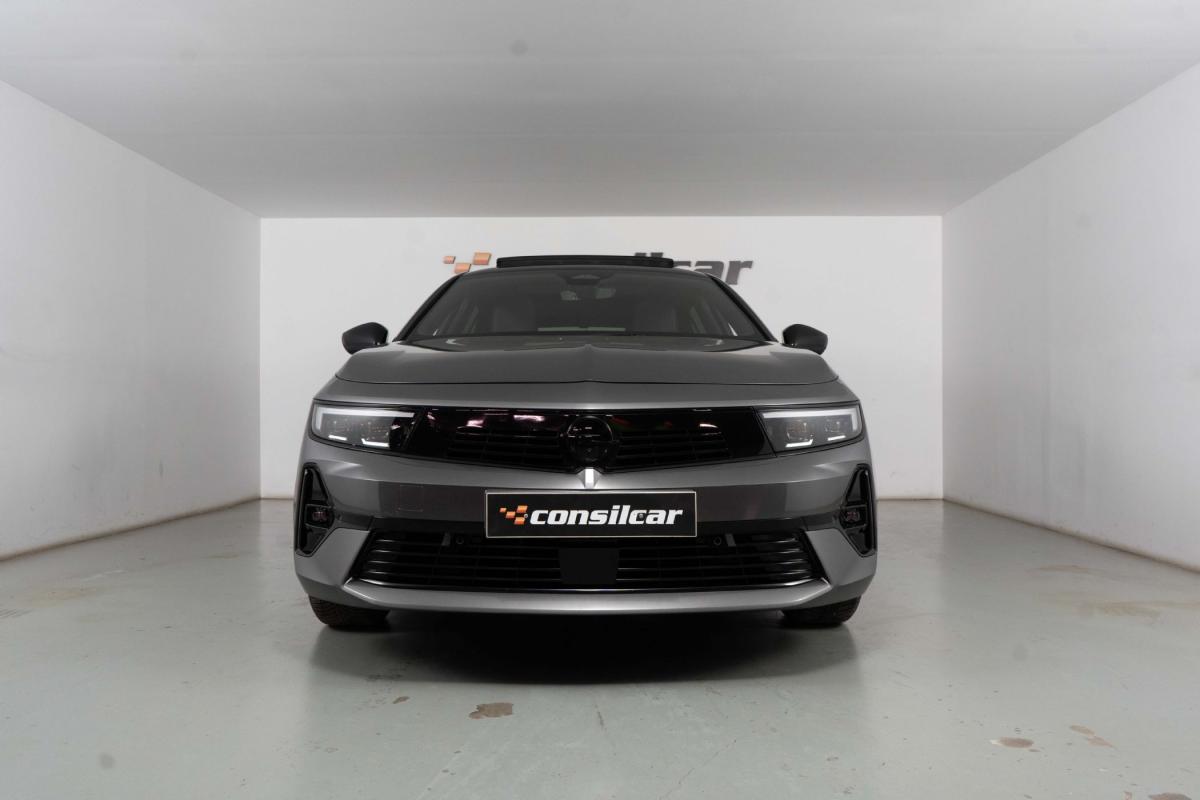 opel-astra-2025-gasolina-1199cc