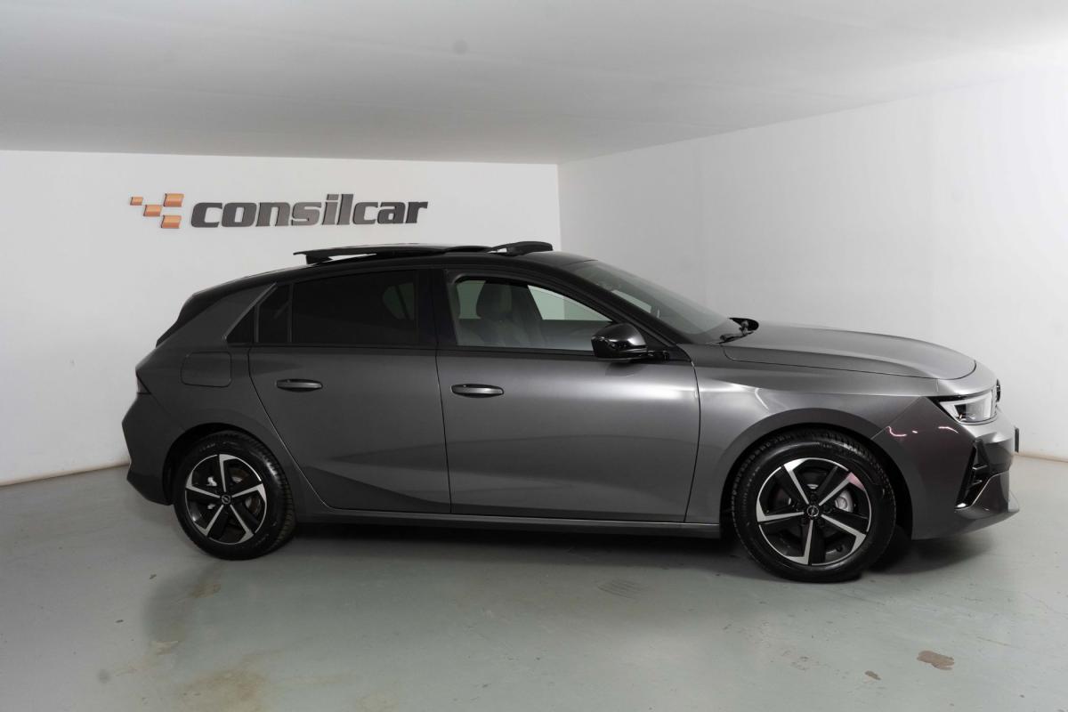 opel-astra-2025-gasolina-1199cc