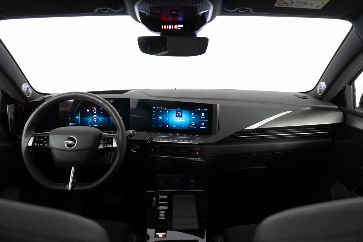 opel-astra-2025-gasolina-1199cc