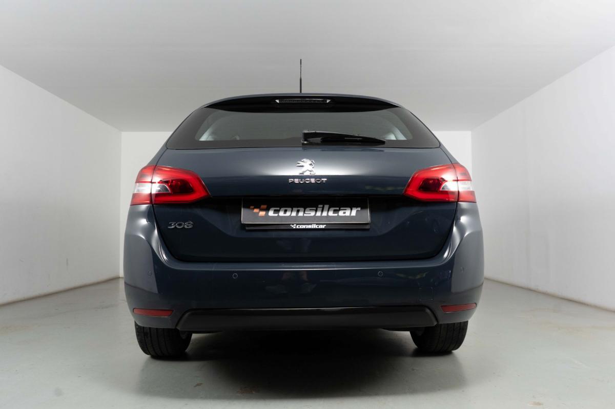 peugeot-308-sw-2019-gasolina-1199cc