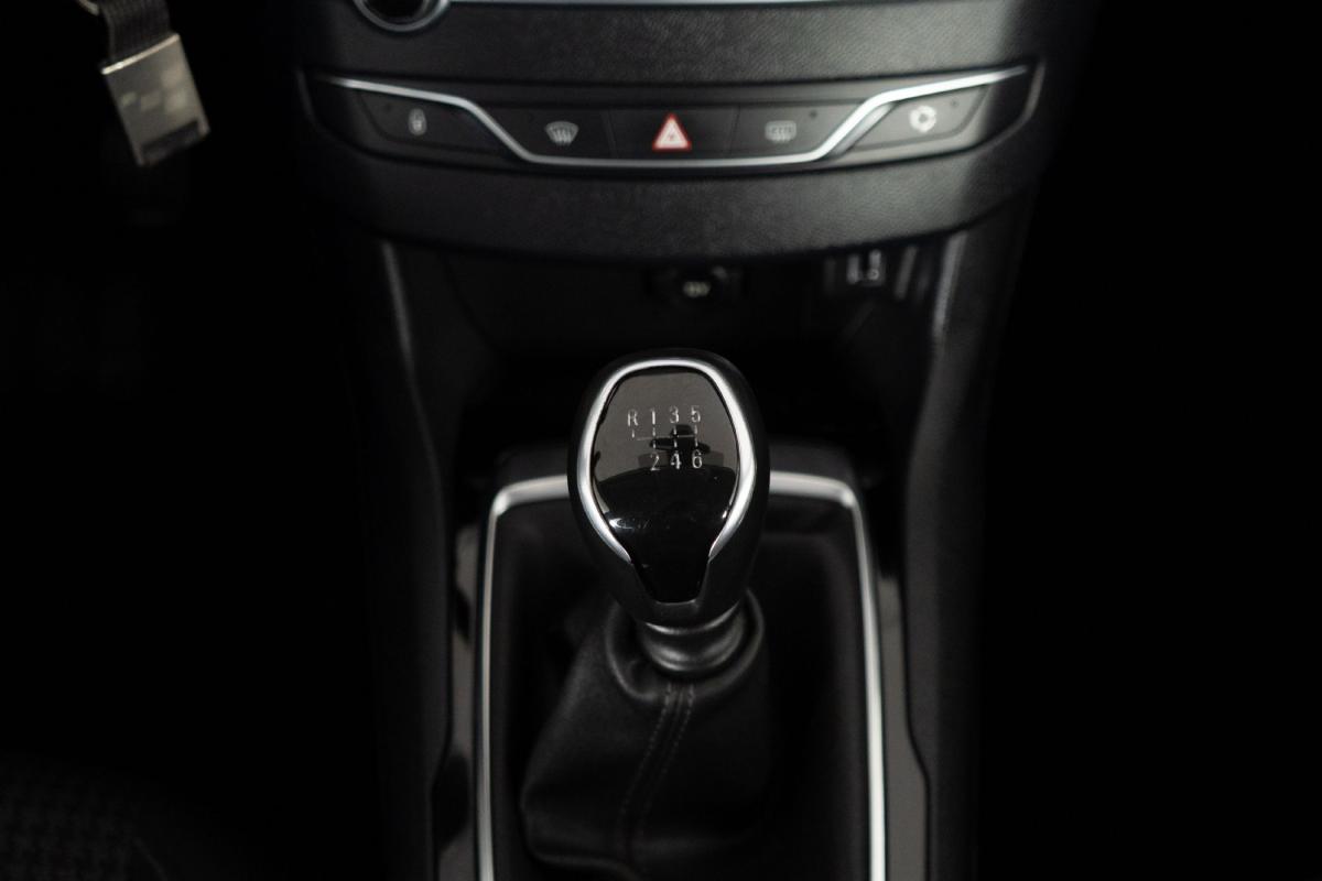 peugeot-308-sw-2019-gasolina-1199cc