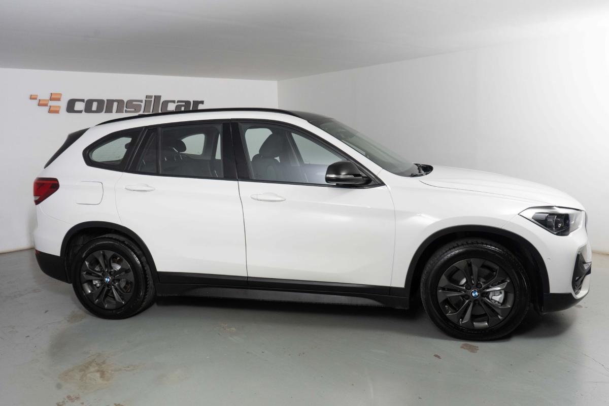 bmw-x1-2021-hibrido-a-gasolina-1499cc