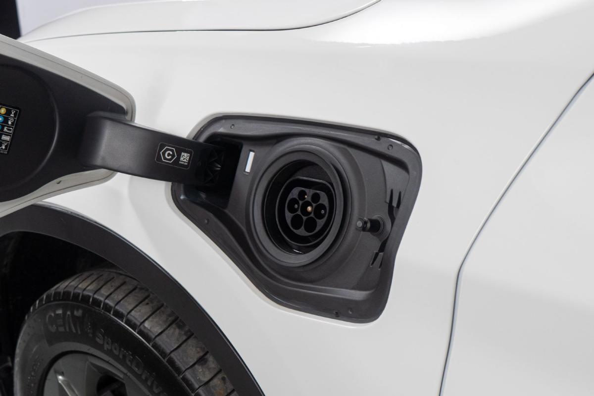 bmw-x1-2021-hibrido-a-gasolina-1499cc