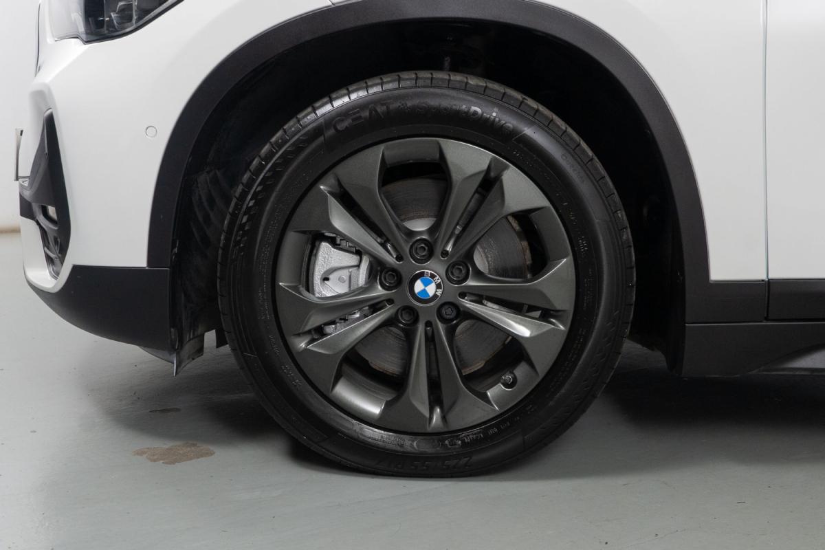 bmw-x1-2021-hibrido-a-gasolina-1499cc