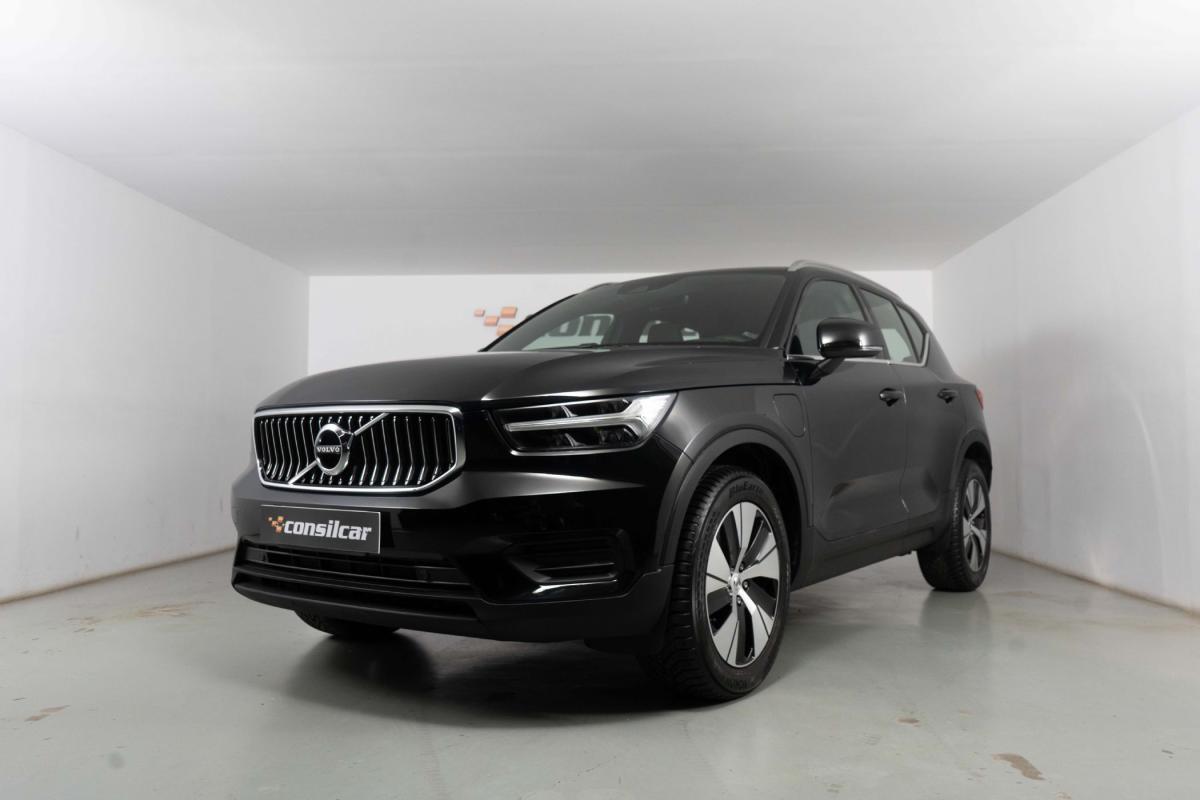 volvo-xc40-2022-hibrido-a-gasolina-1477cc