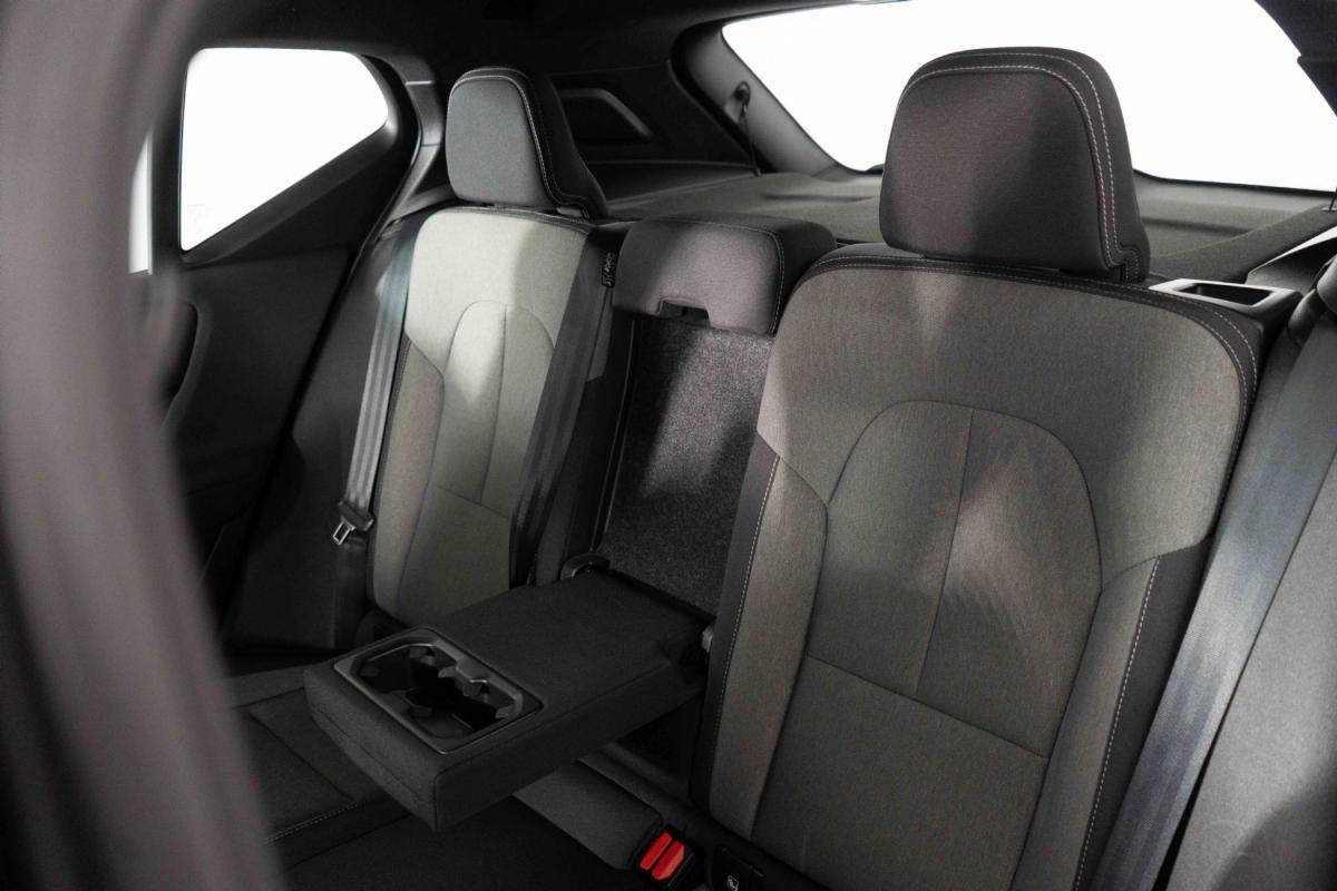 volvo-xc40-2022-hibrido-a-gasolina-1477cc