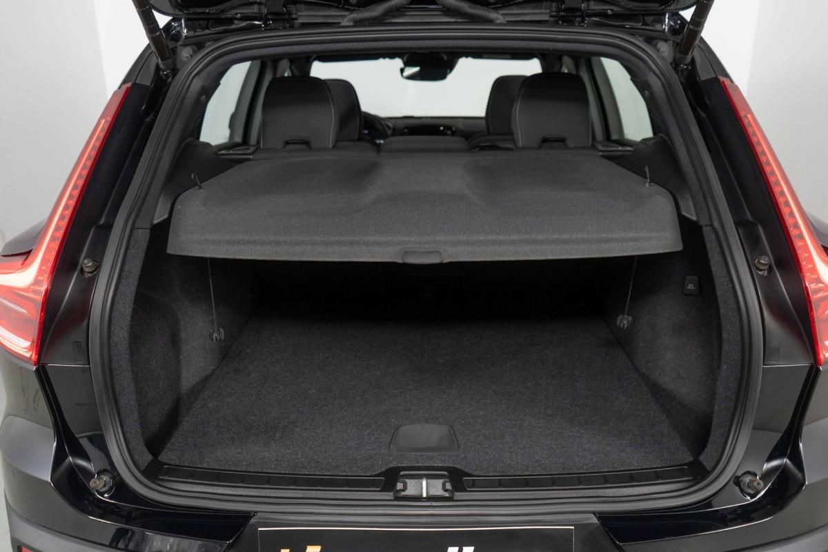 volvo-xc40-2022-hibrido-a-gasolina-1477cc