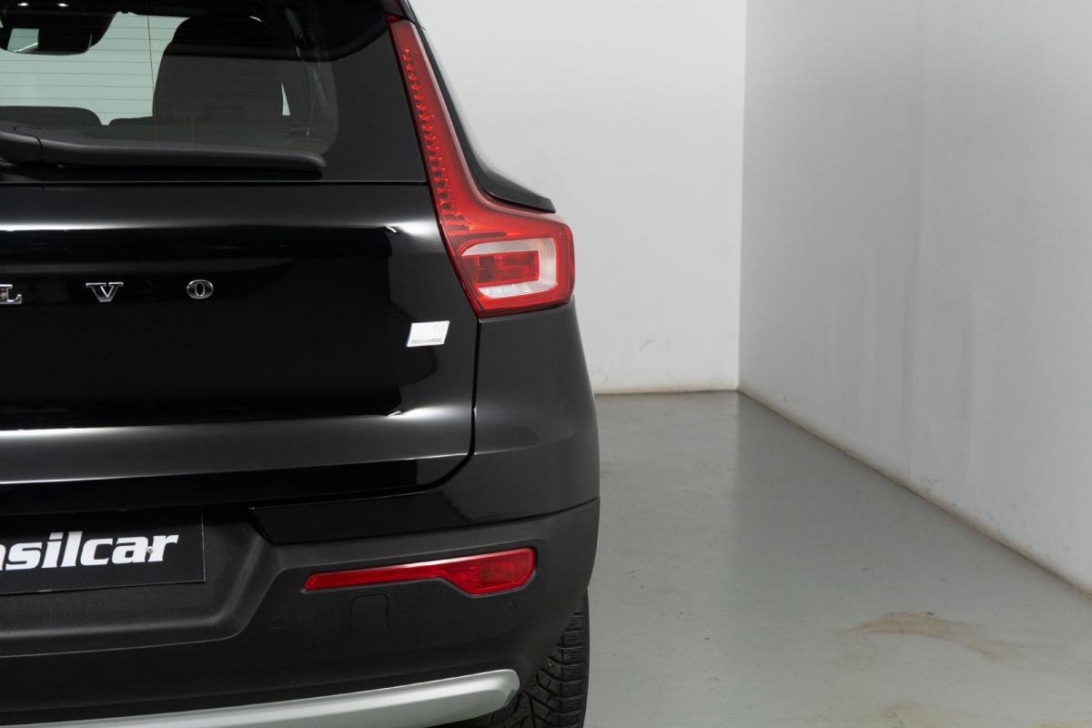 volvo-xc40-2022-hibrido-a-gasolina-1477cc