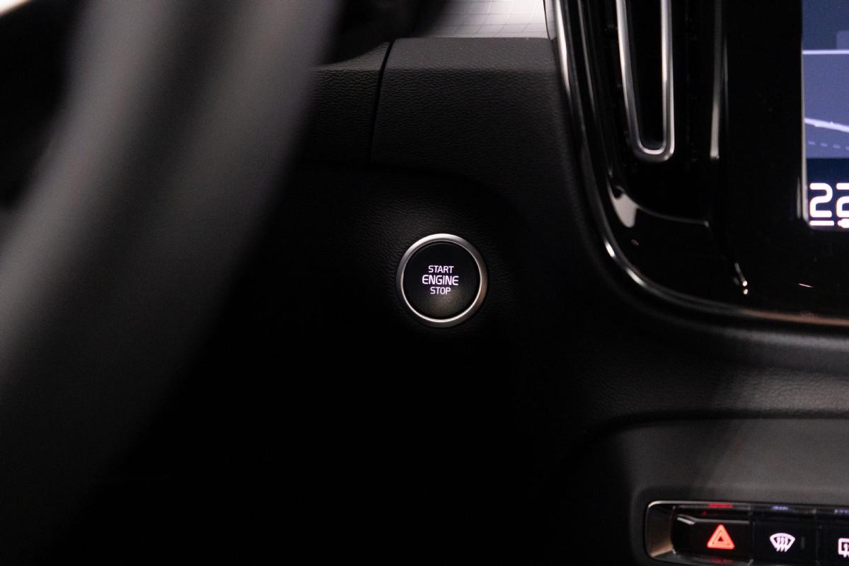 volvo-xc40-2022-hibrido-a-gasolina-1477cc