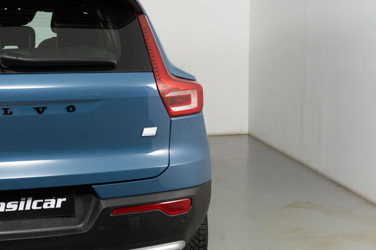 volvo-xc40-2023-hibrido-a-gasolina-1477cc
