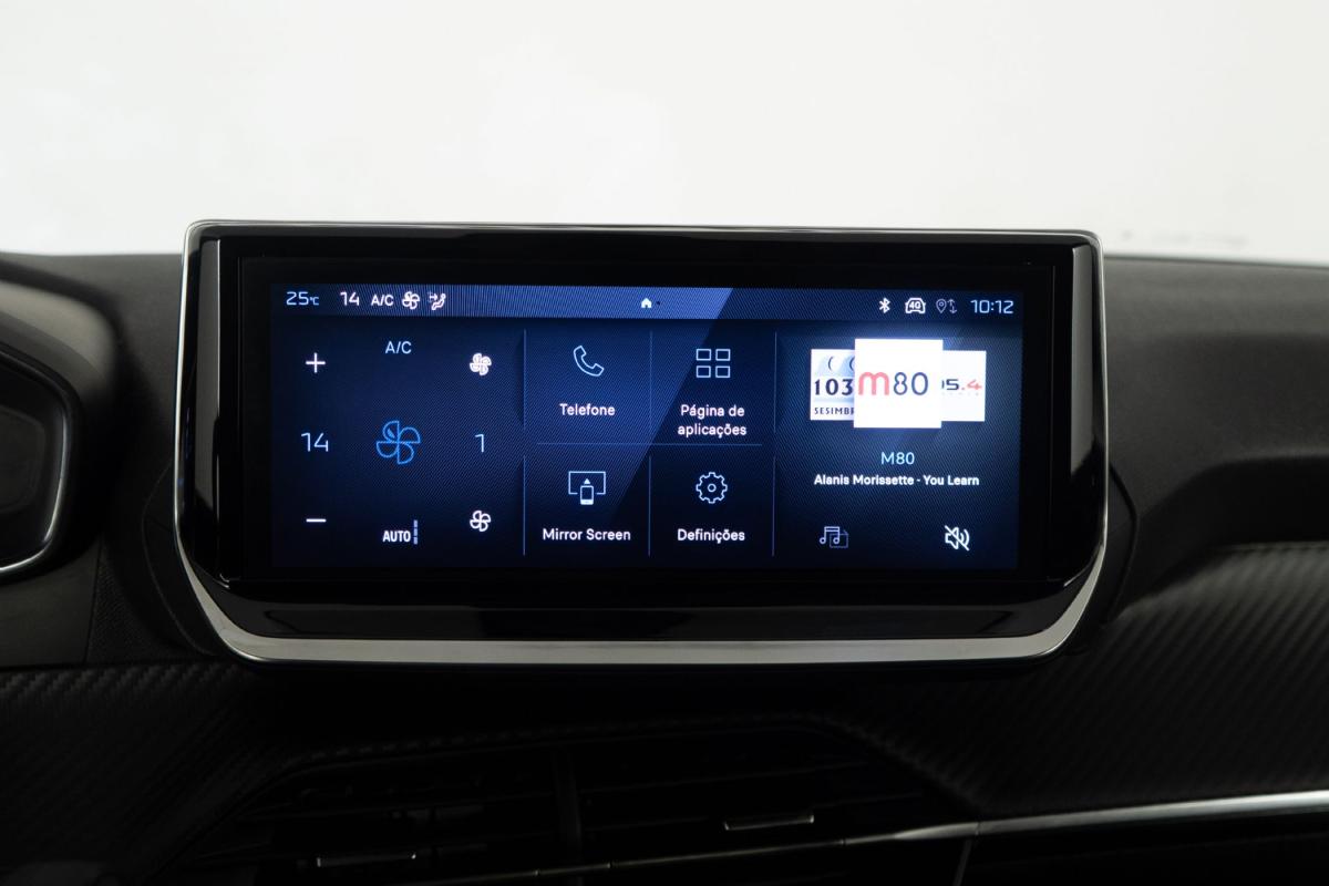 peugeot-208-2025-gasolina-1199cc