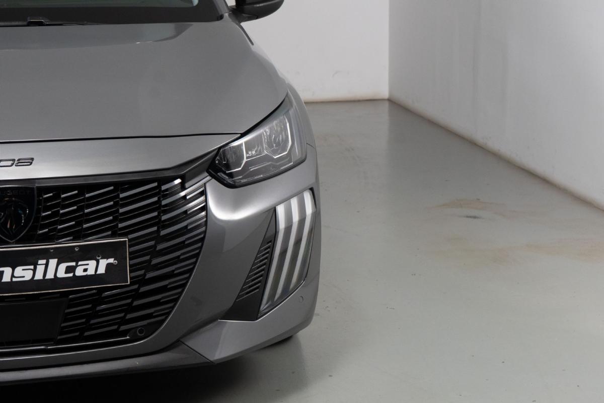 peugeot-208-2025-gasolina-1199cc