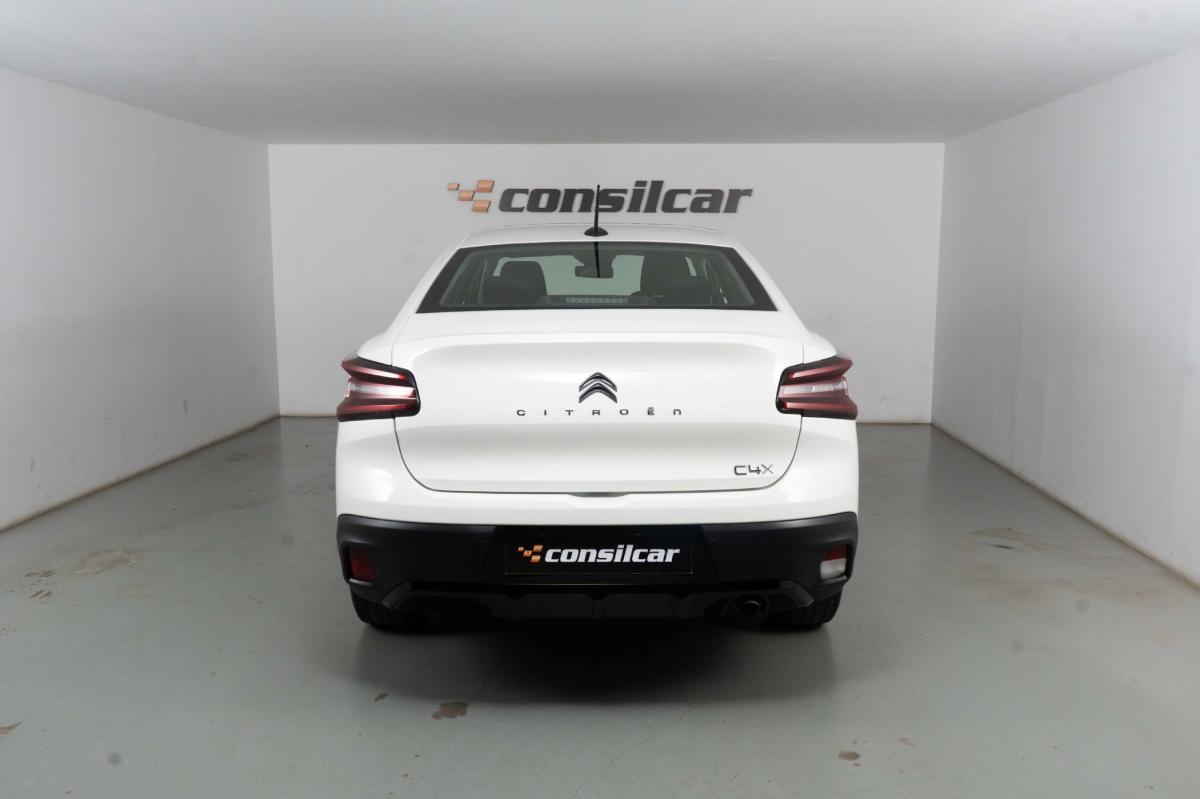 citroen-c4-2024-gasolina-1199cc