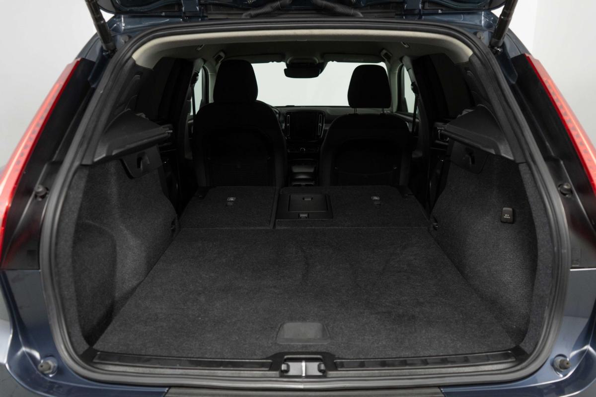 volvo-xc40-2021-hibrido-a-gasolina-1477cc