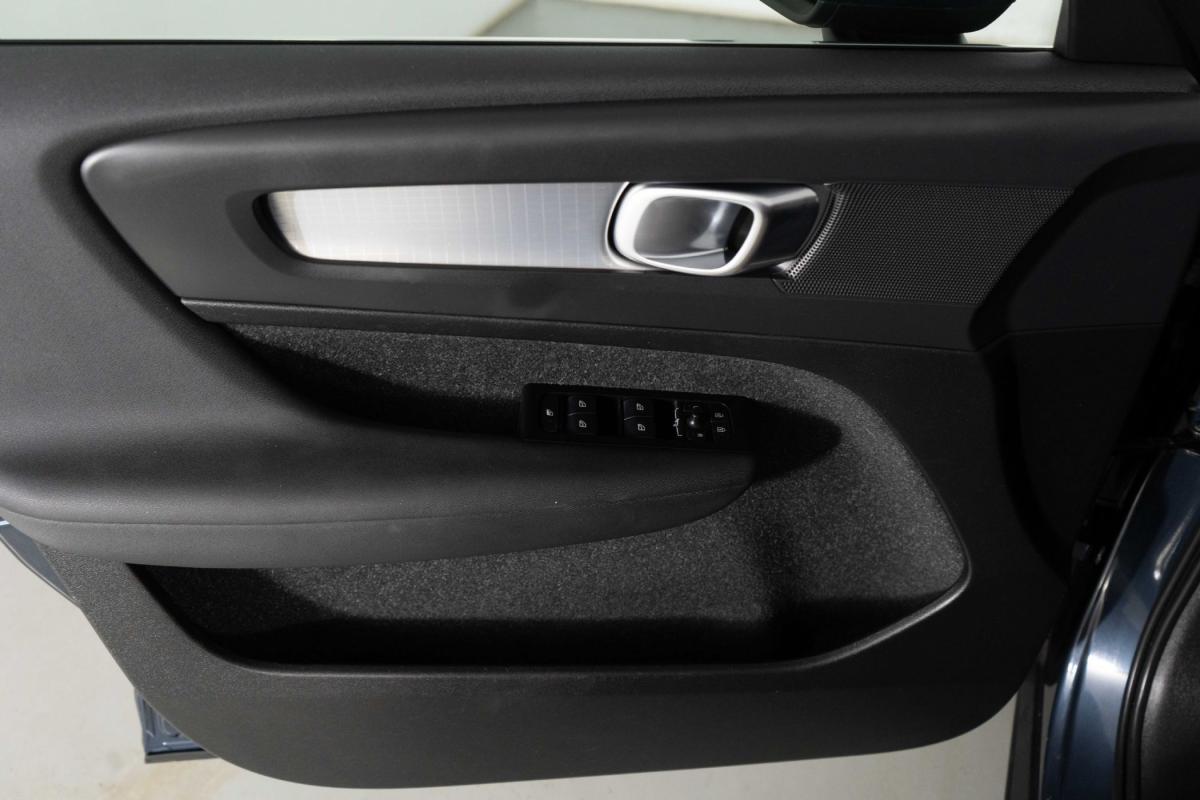 volvo-xc40-2021-hibrido-a-gasolina-1477cc