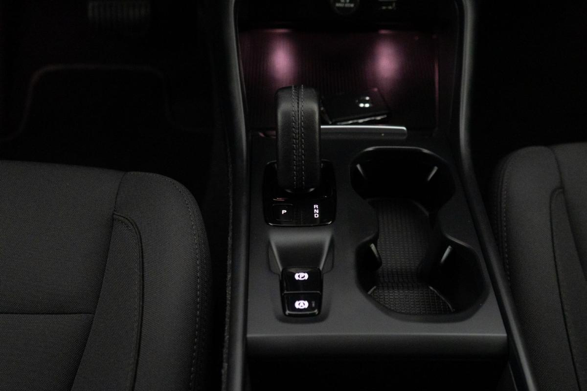 volvo-xc40-2021-hibrido-a-gasolina-1477cc