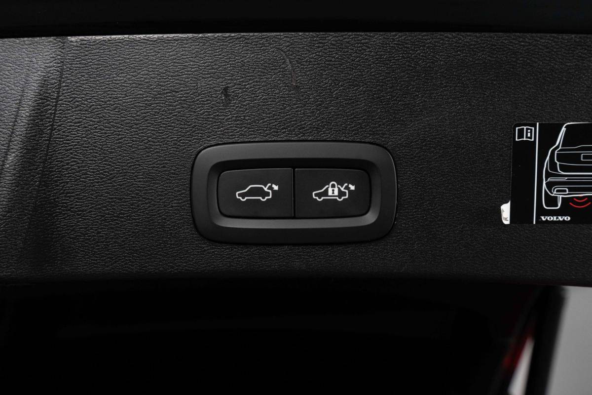volvo-xc40-2021-hibrido-a-gasolina-1477cc