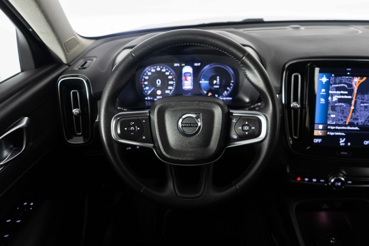 volvo-xc40-2021-hibrido-a-gasolina-1477cc