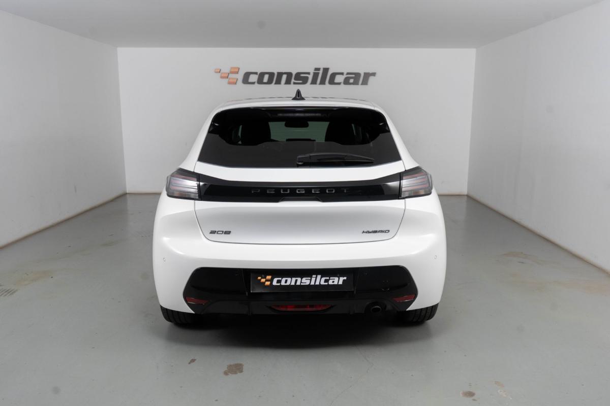 peugeot-208-2025-gasolina-1199cc