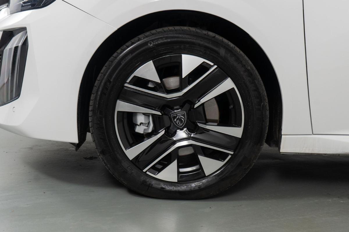 peugeot-208-2025-gasolina-1199cc