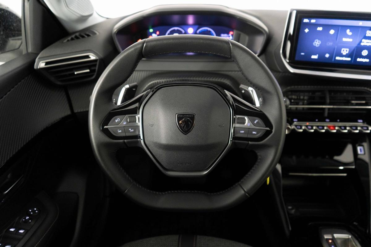 peugeot-208-2025-gasolina-1199cc