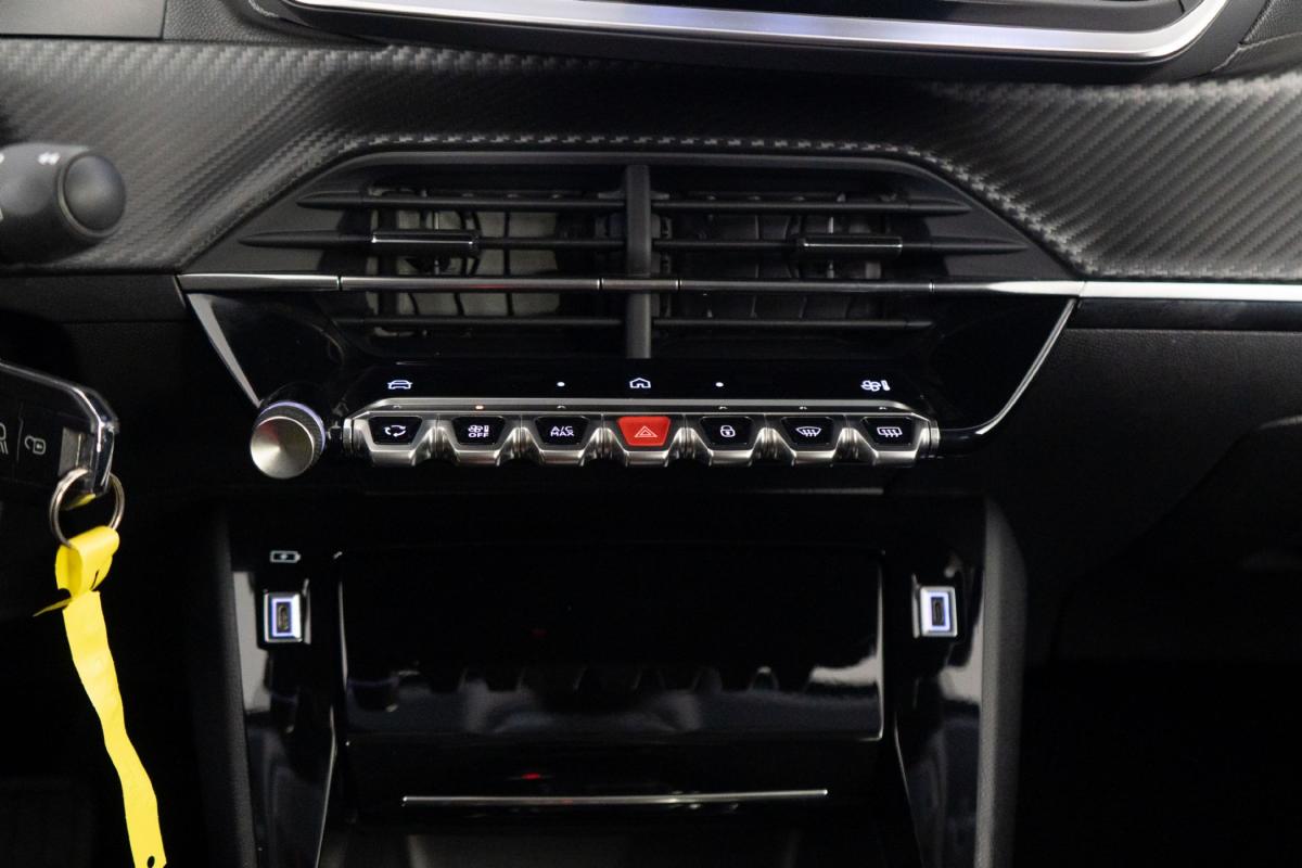 peugeot-208-2025-gasolina-1199cc