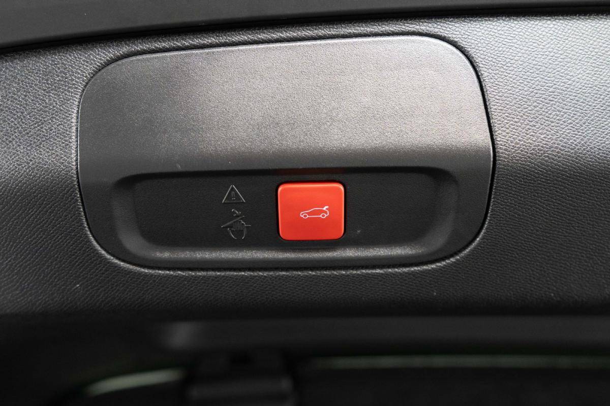 peugeot-408-2024-hibrido-a-gasolina-1598cc