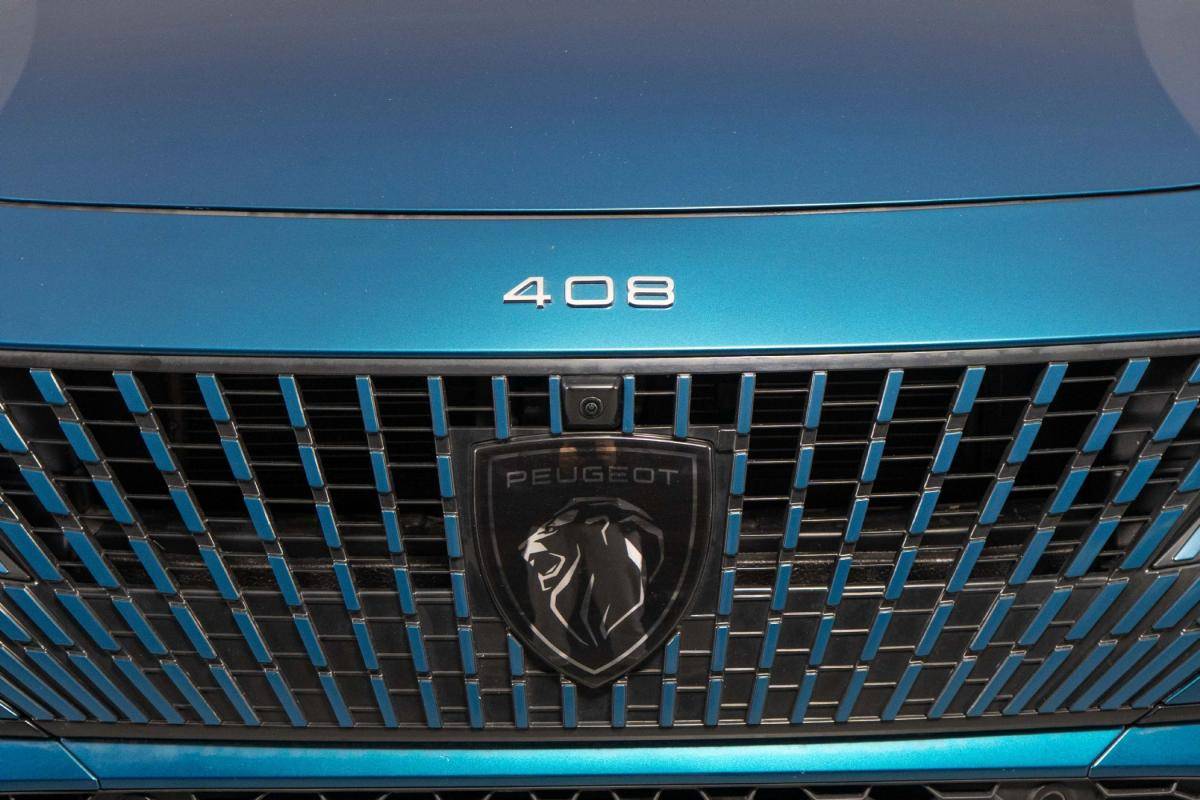 peugeot-408-2024-hibrido-a-gasolina-1598cc