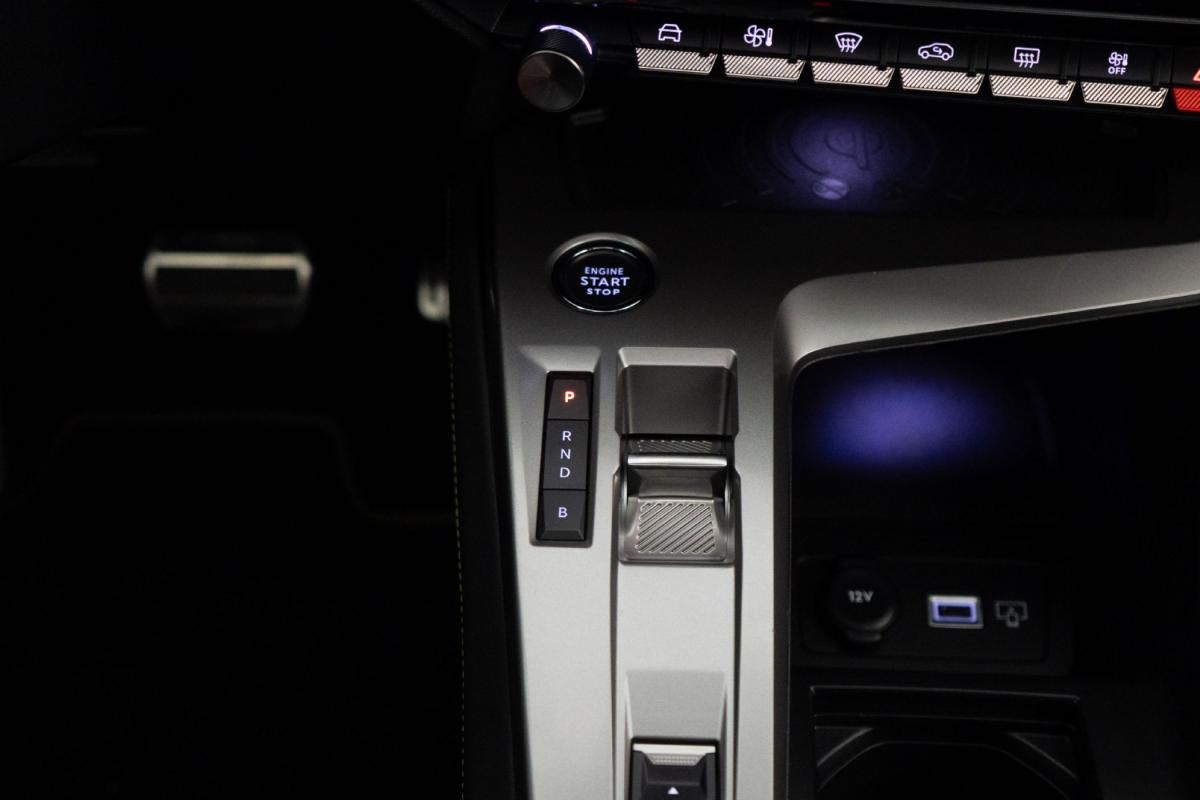peugeot-408-2024-hibrido-a-gasolina-1598cc