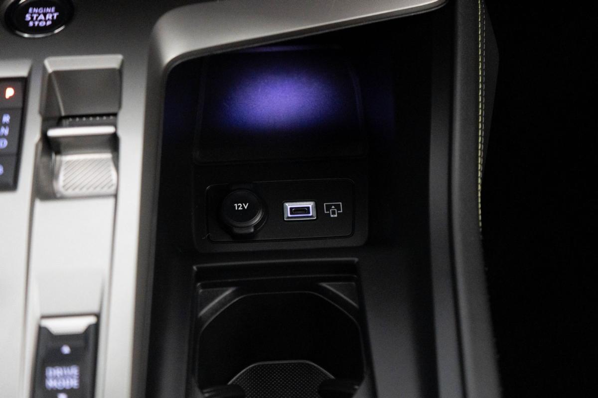 peugeot-408-2024-hibrido-a-gasolina-1598cc