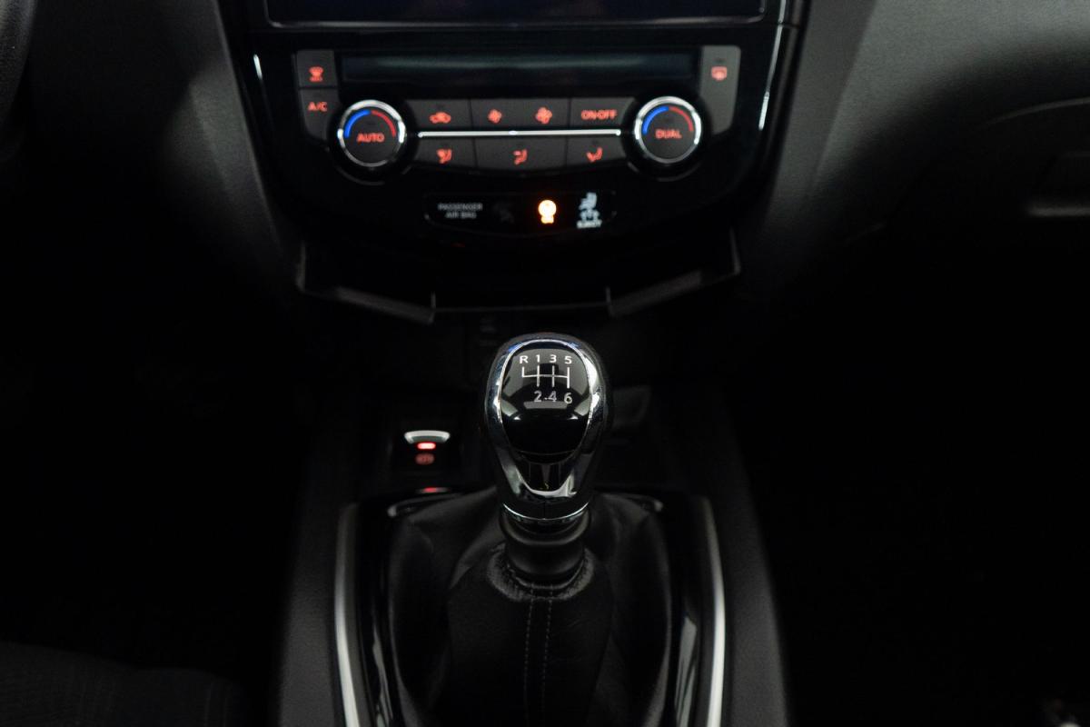 nissan-x-trail-2016-diesel-1598cc