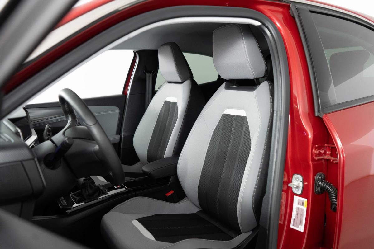 opel-mokka-2023-gasolina-1199cc