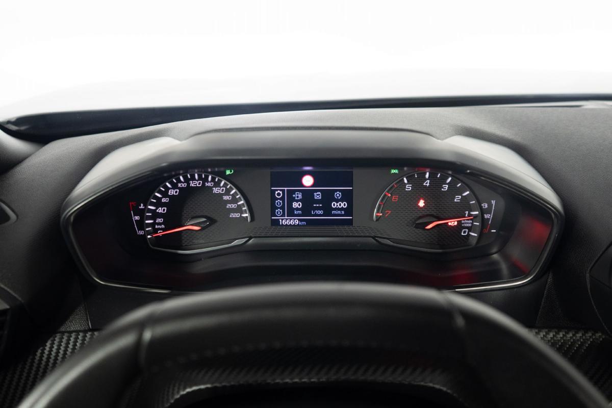 peugeot-2008-2024-gasolina-1199cc