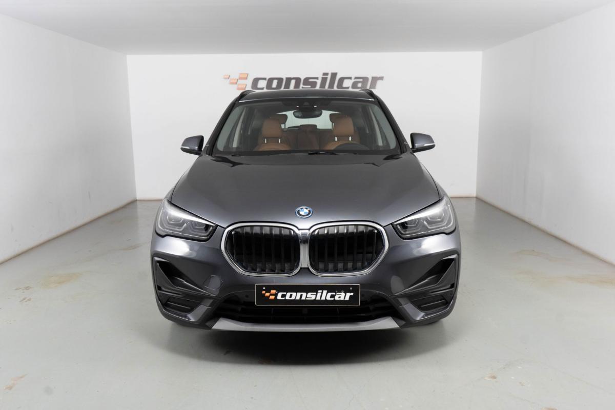 bmw-x1-2021-hibrido-a-gasolina-1499cc