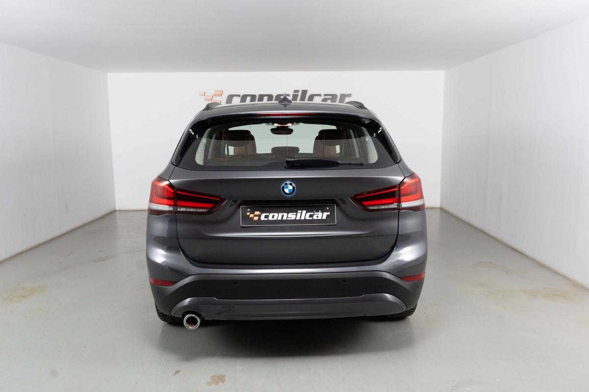 bmw-x1-2021-hibrido-a-gasolina-1499cc