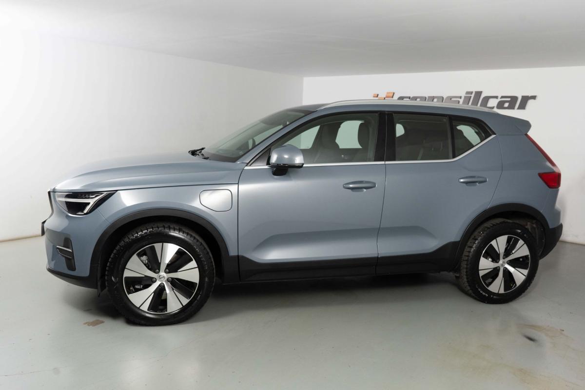 volvo-xc40-2023-hibrido-a-gasolina-1477cc