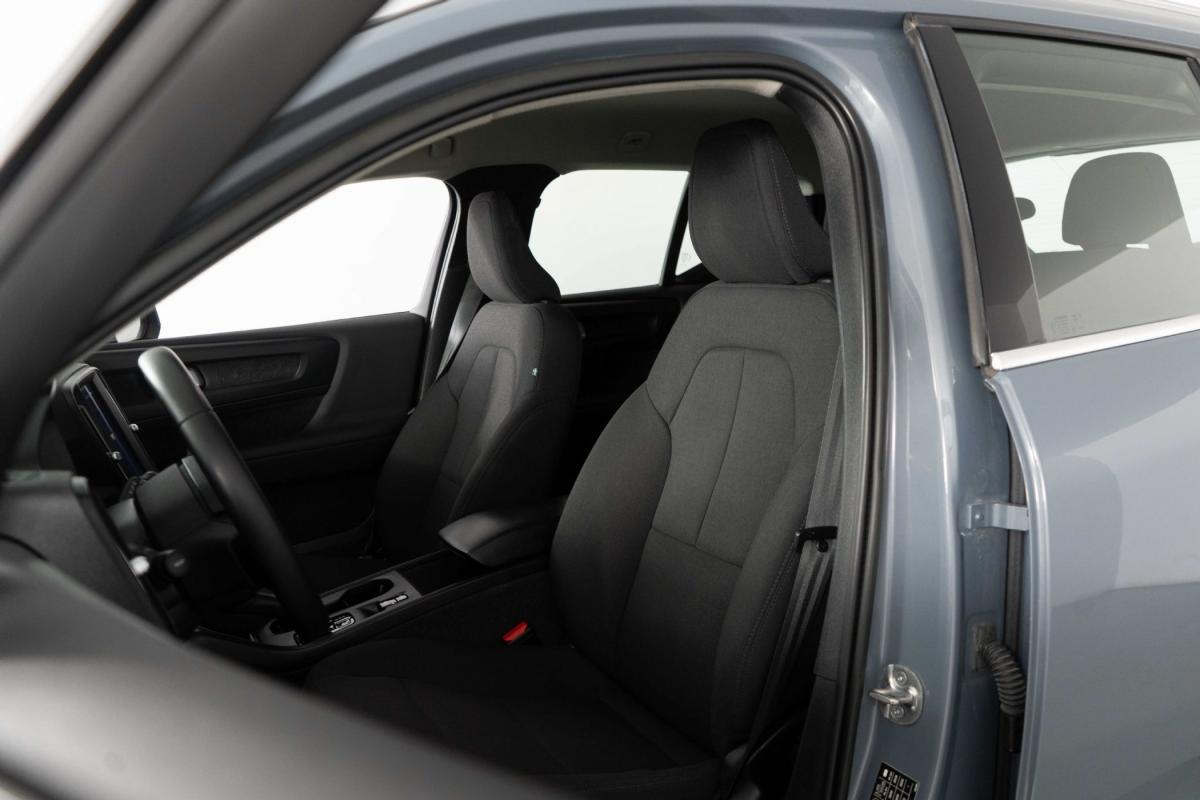 volvo-xc40-2023-hibrido-a-gasolina-1477cc