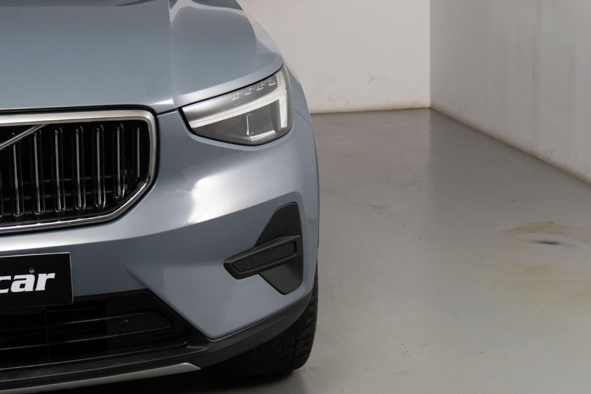volvo-xc40-2023-hibrido-a-gasolina-1477cc