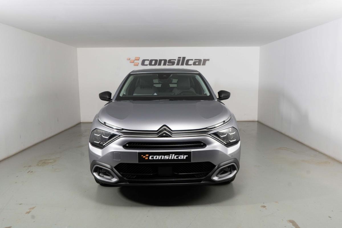 citroen-c4-2024-gasolina-1199cc