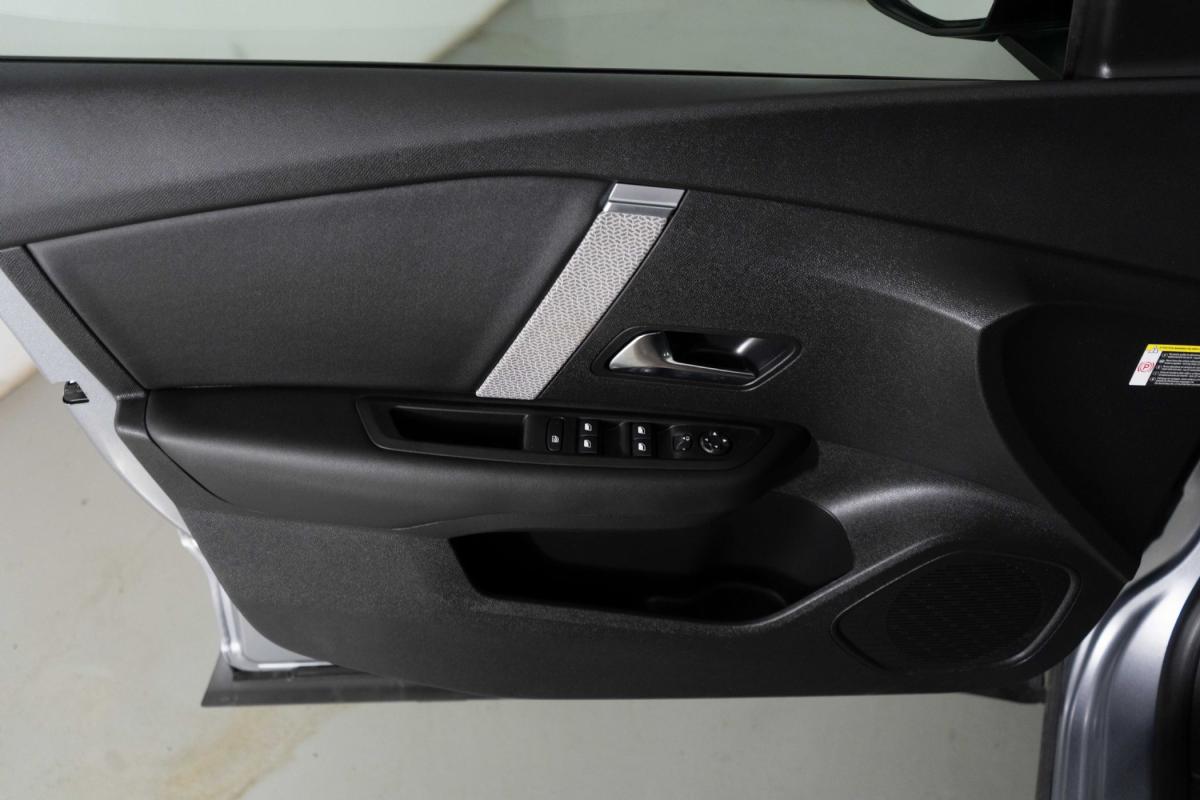 citroen-c4-2024-gasolina-1199cc